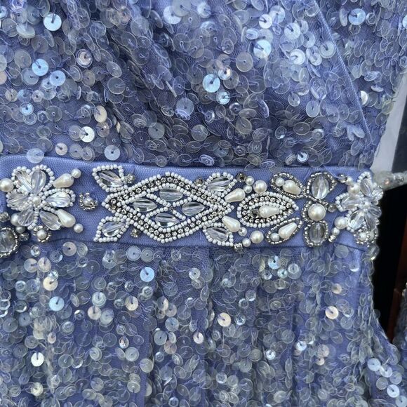 Mac Duggal 5745 Sequined Faux Wrap Cut out Gown Size 6 Lilac NWT - Picture 6 of 10